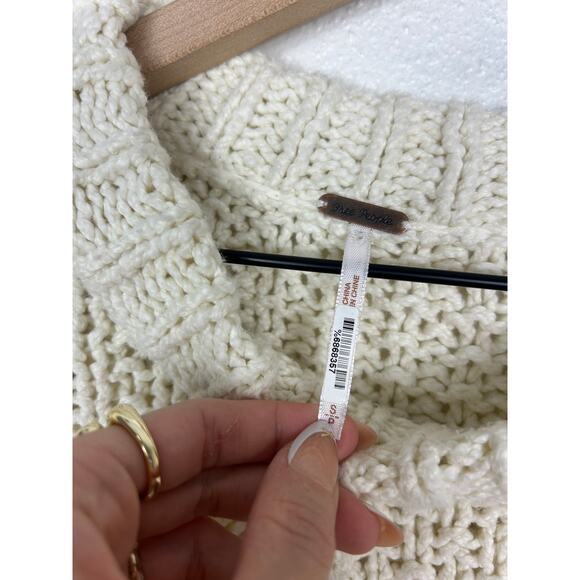 Free People Cutting Edge Cable Knit Pullover Sweater Cream Sz Small - Picture 7 of 10